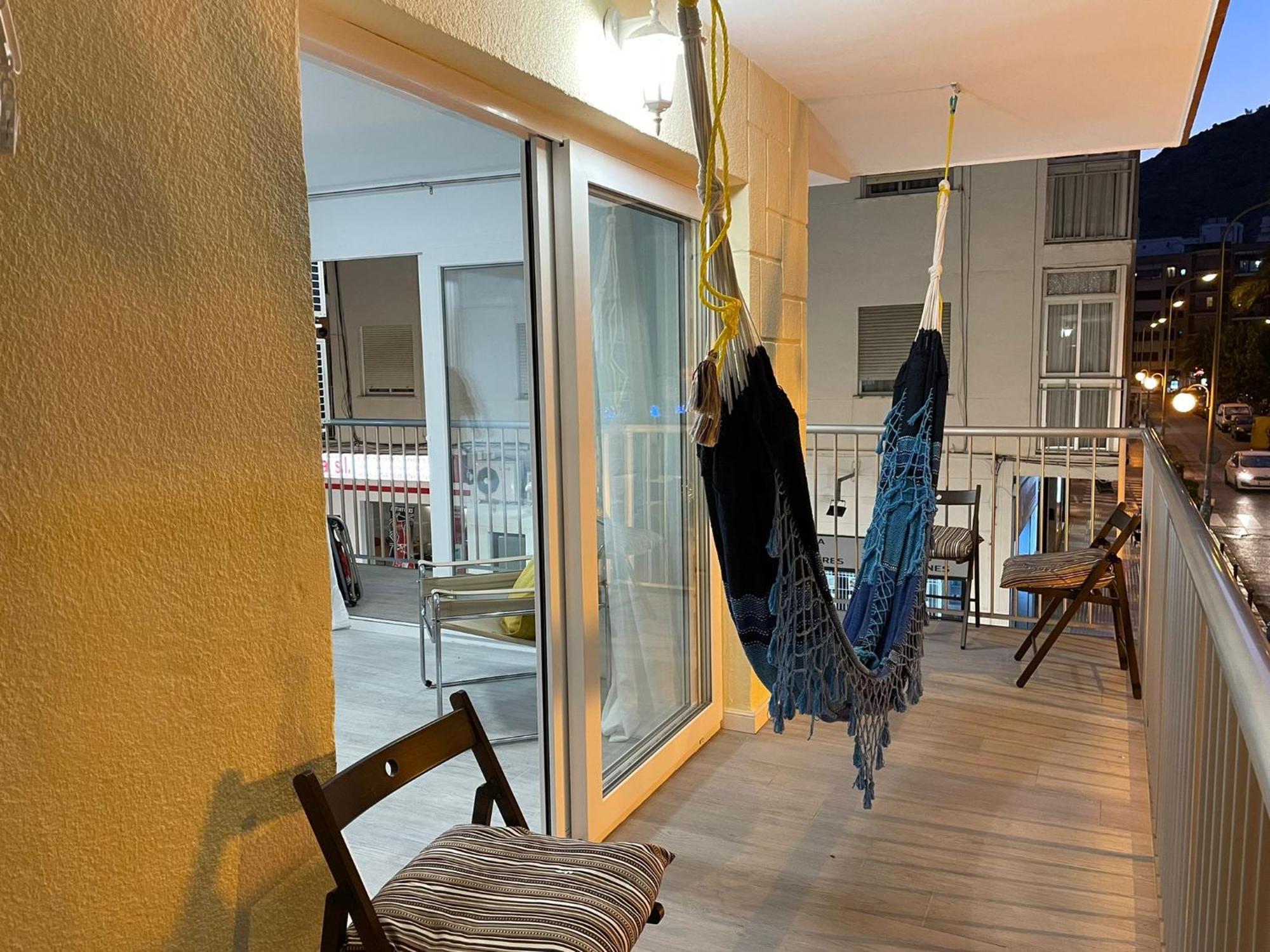 New Stylish Beach Front Apartment Кулера Екстериор снимка